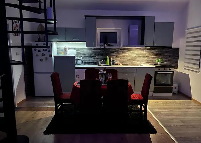 Holidday House The Lux Apartamento *